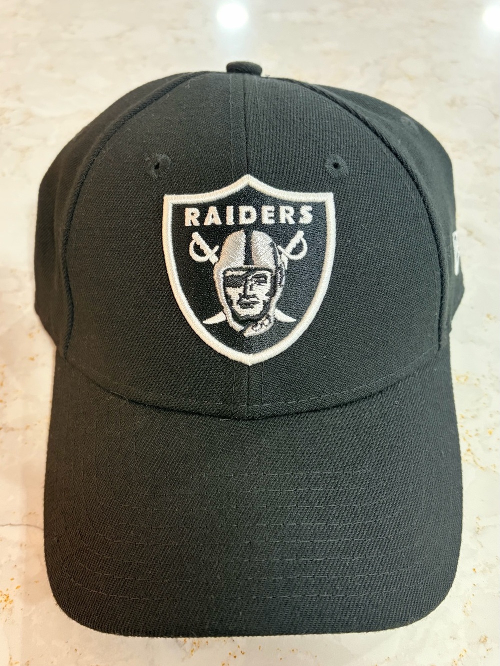 New Era Oakland Raiders Black and White Shield Logo Cap